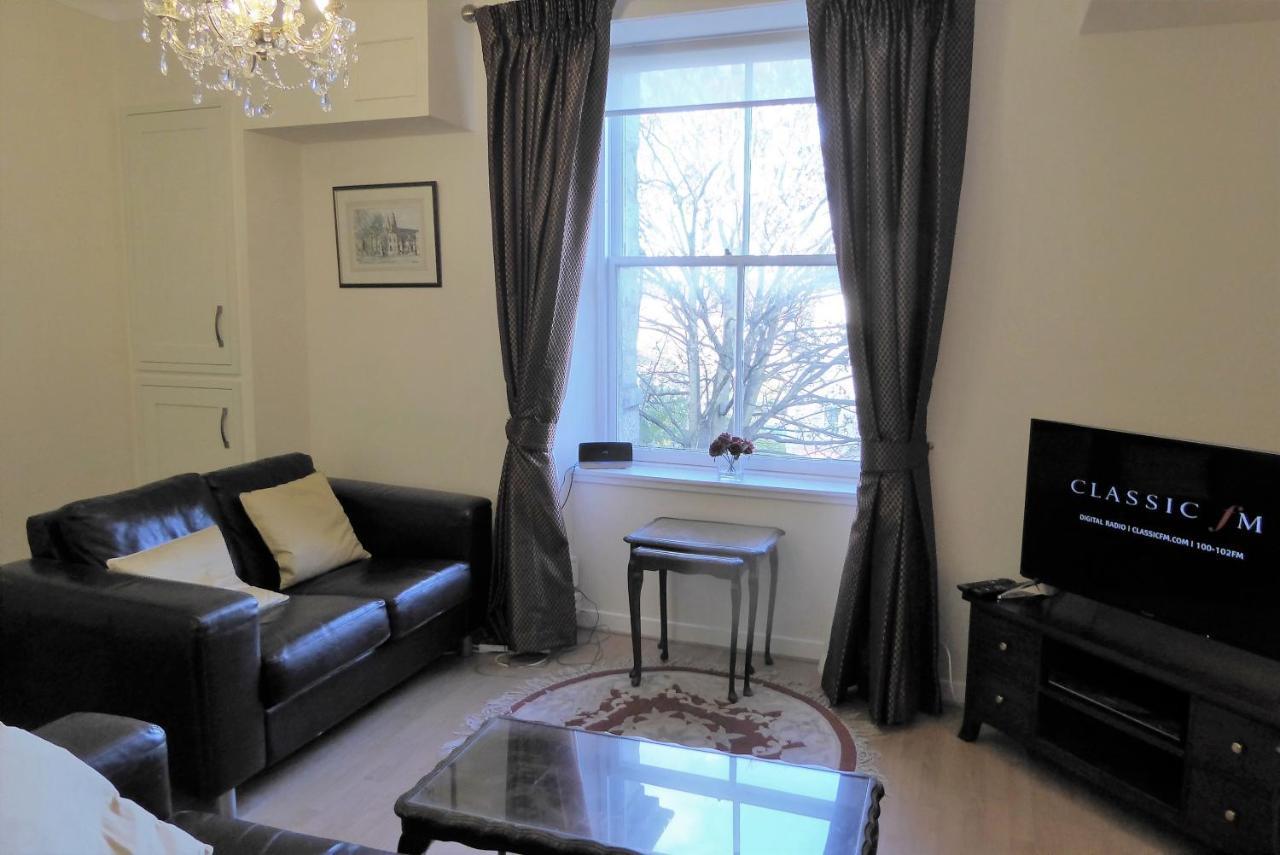 Skene Terrace Apartments Aberdeen Extérieur photo